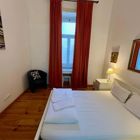 3 Bedroom, 2 Bathroom - Palma 리스본