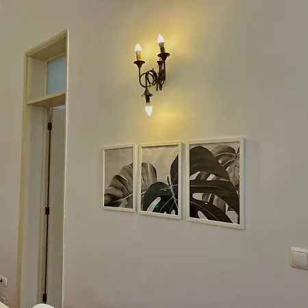 Appartement 3 Bedroom, 2 Bathroom - Palma Lissabon